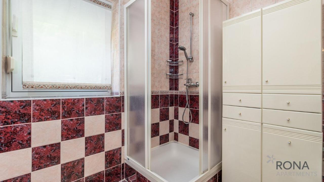 Rona Apartment Smokva 3 Опатия Экстерьер фото